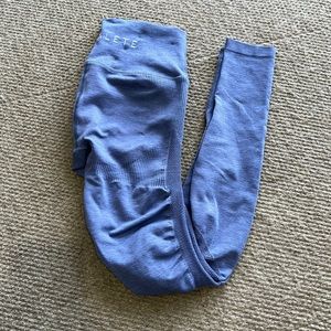 ALPHALETE SEAMLESS CONTOUR LEGGING